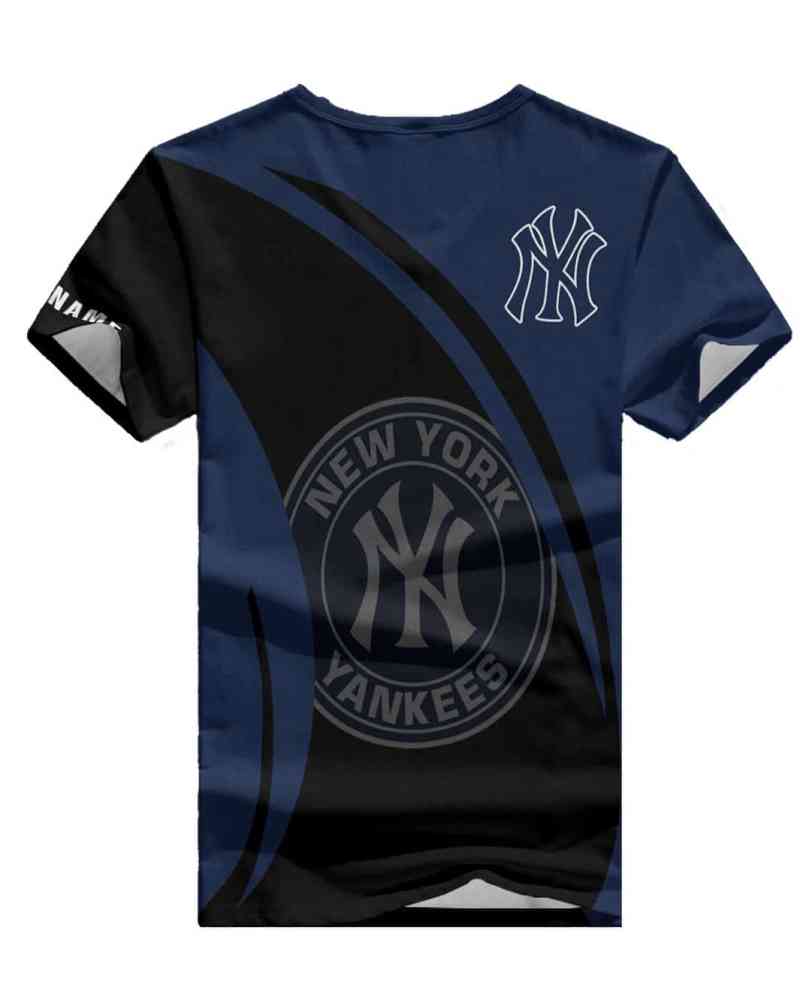 Stylish New York Yankees V-neck T-shirt