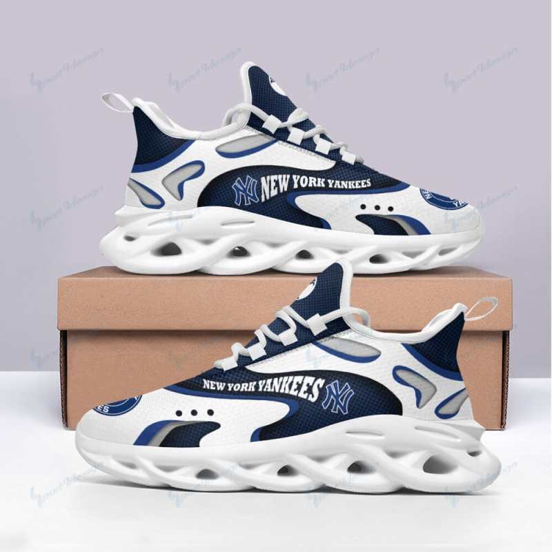 New York Yankees Yezy Running Sneakers View 2