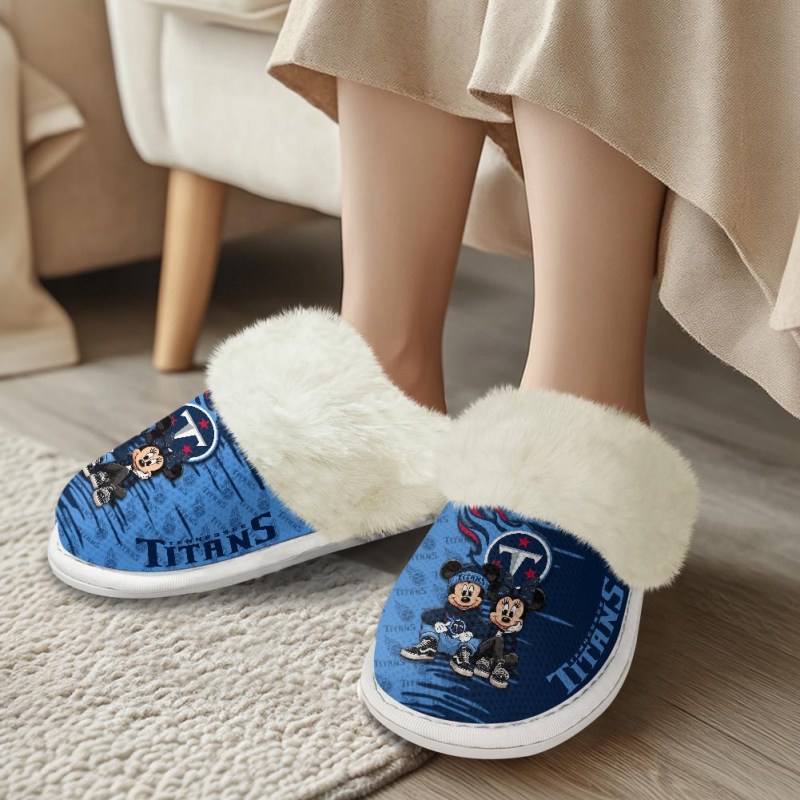 Tennessee Titans Fuzzy Slippers Side View