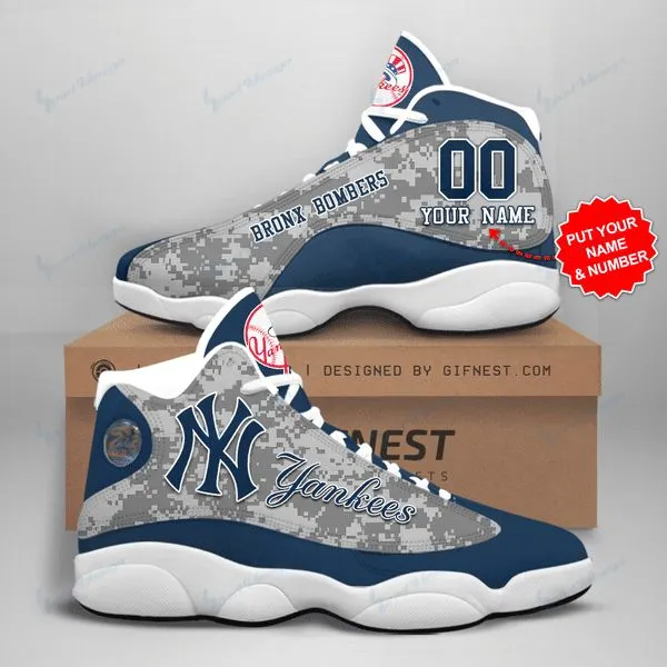New York Yankees AJD13 Sneakers Back View