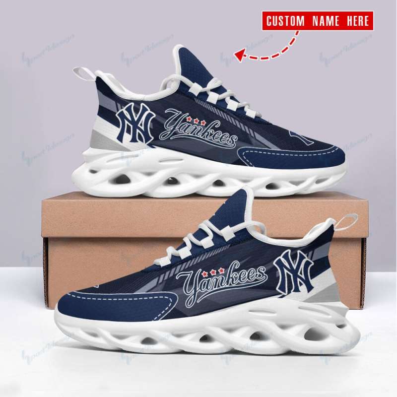 Fashionable Yankees Sneakers