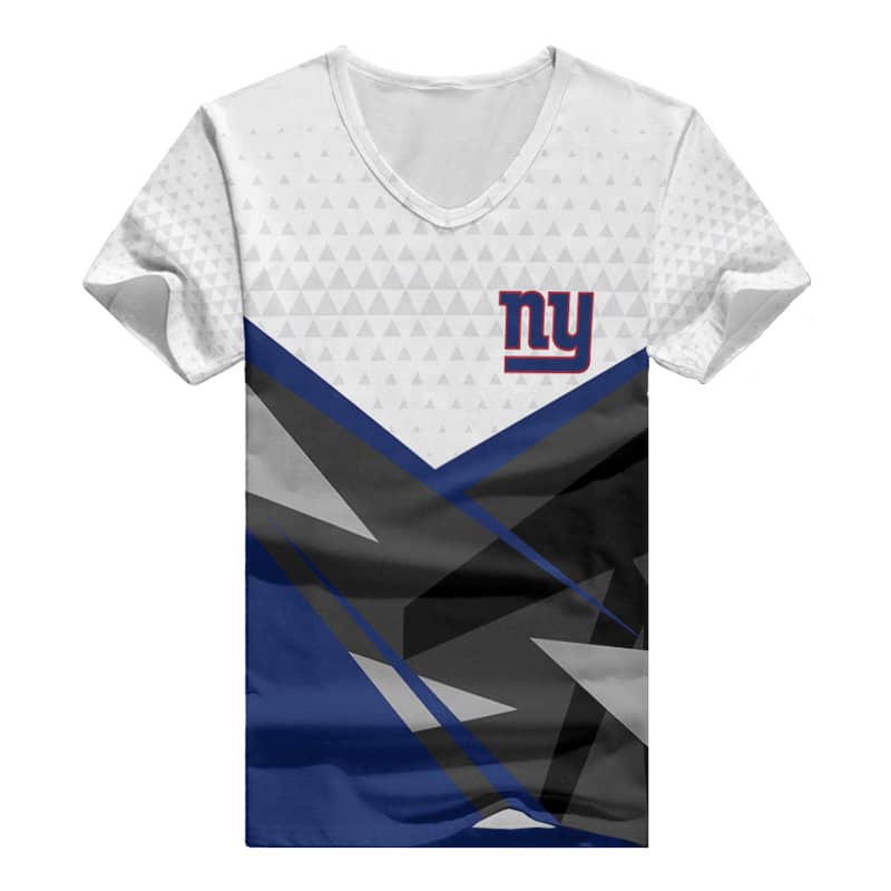 New York Giants V-neck T-shirt in action