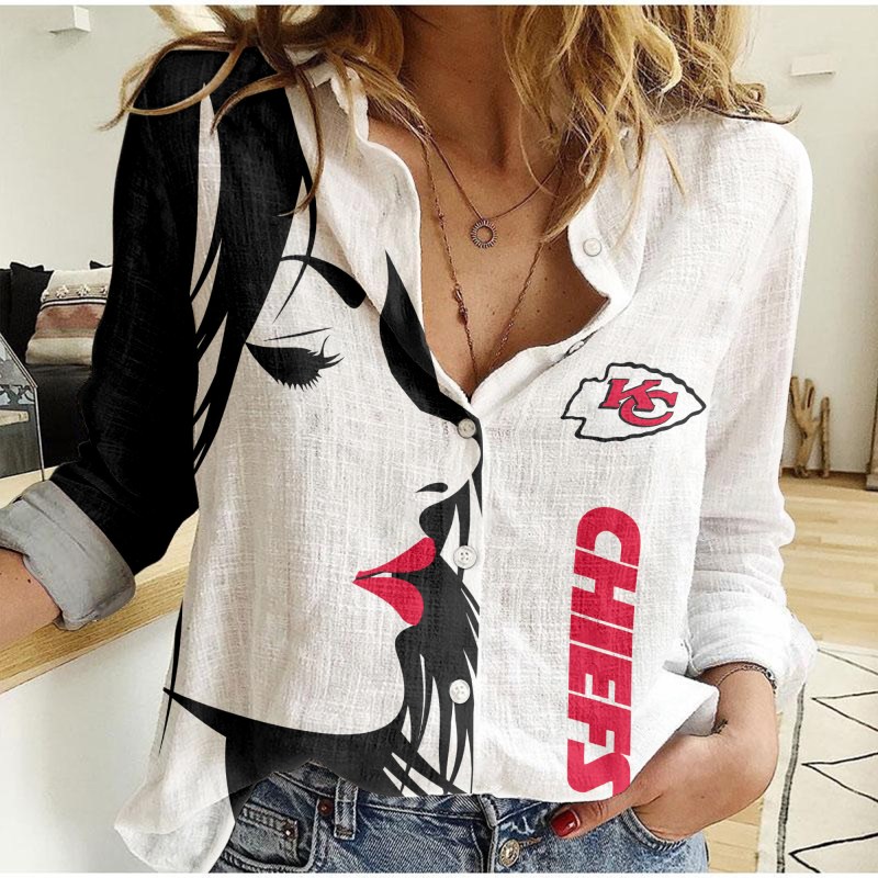Kansas City Chiefs Woman Shirt Back
