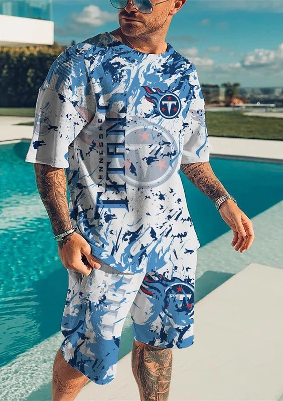 Tennessee Titans T-Shirt and Shorts