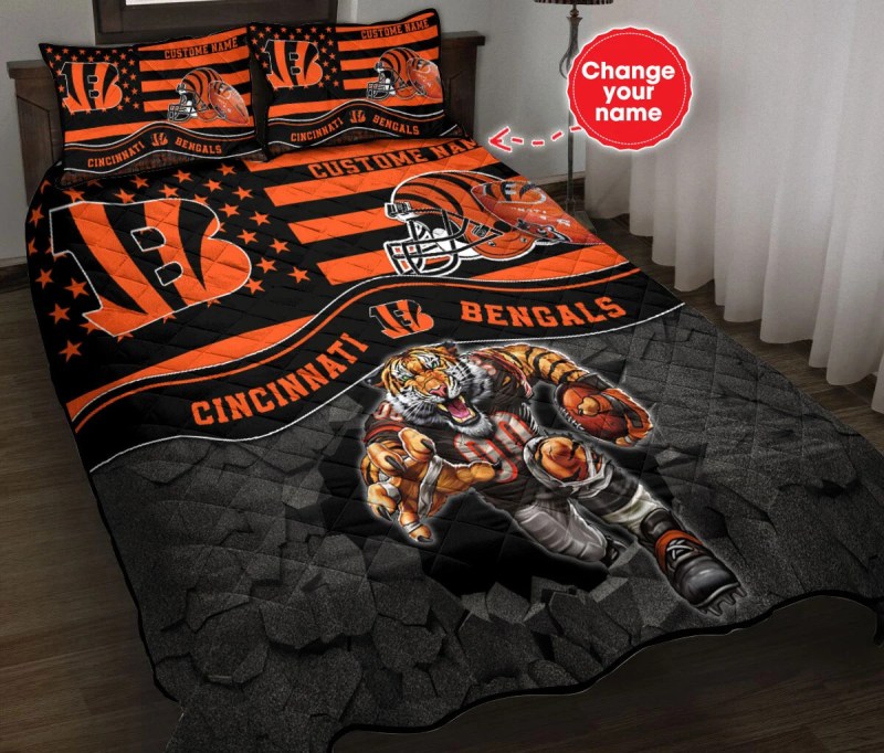 Cincinnati Bengals Personalized Quilt Set
