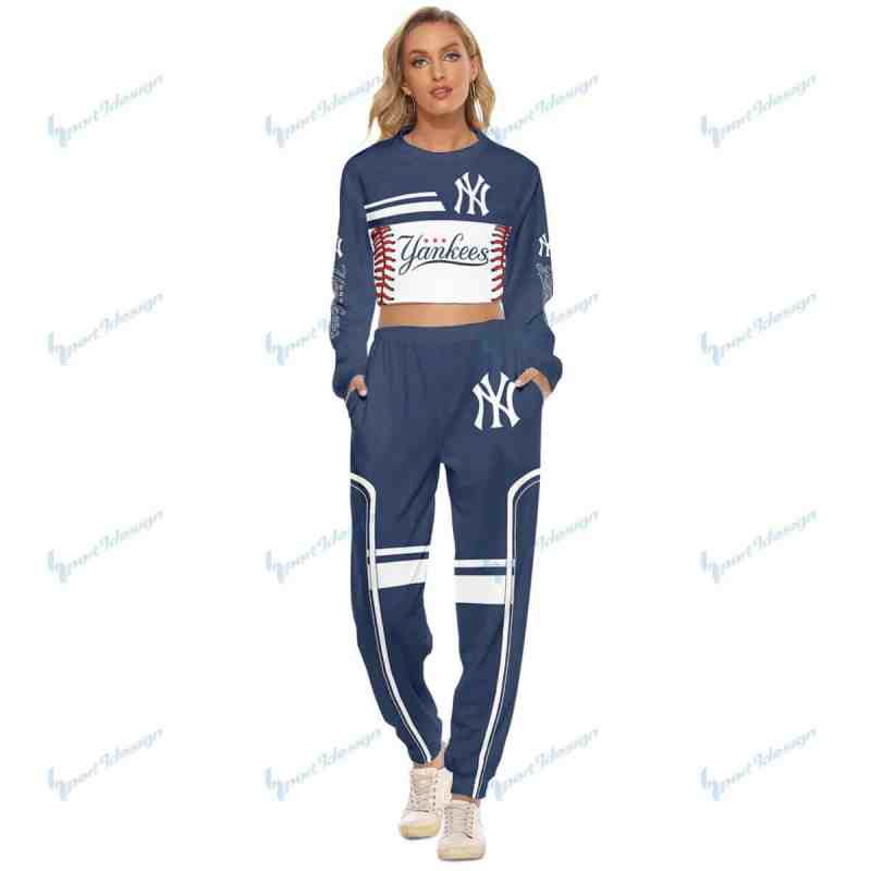 New York Yankees Crop Sweatshirt Suit 10
