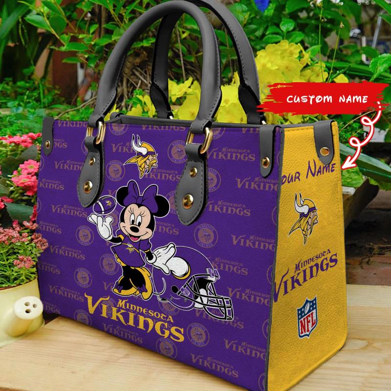 Minnesota Vikings Personalized Leather Hand Bag Mockup 1