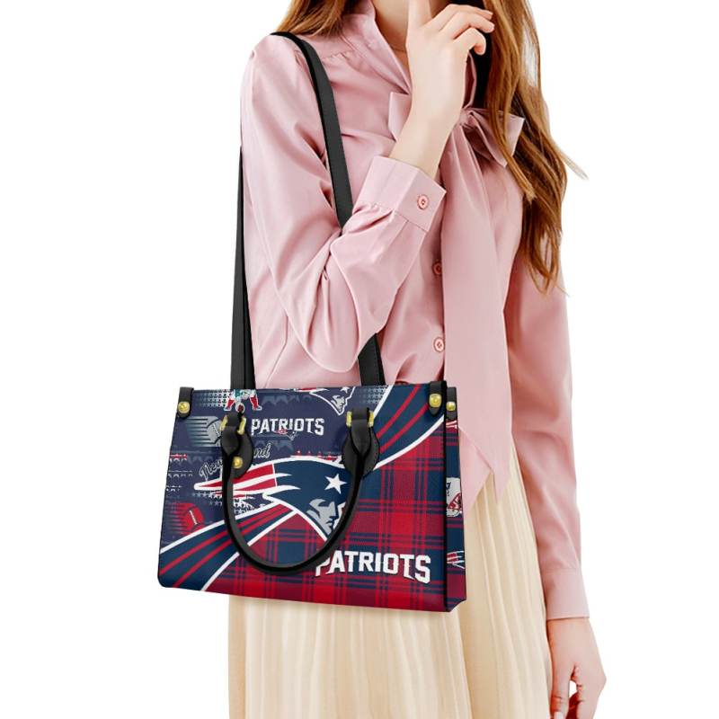 New England Patriots Leather Hand Bag