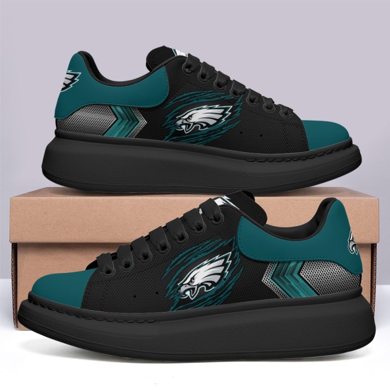 Philadelphia Eagles MQ Sneakers in Blue