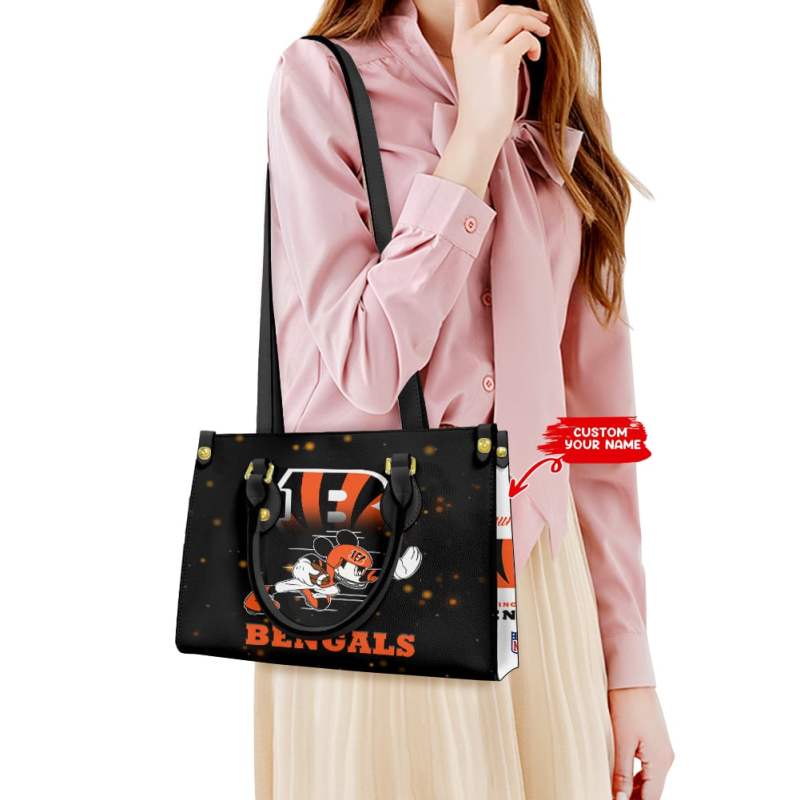 Cincinnati Bengals Hand Bag - Side View