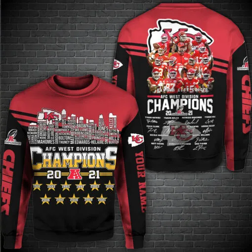 Kansas City Chiefs Sweater - Lifestyle Image