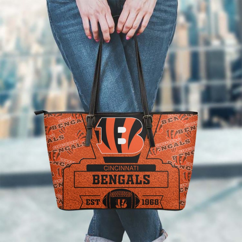 Cincinnati Bengals Leather Tote Hand Bag and Purse Set