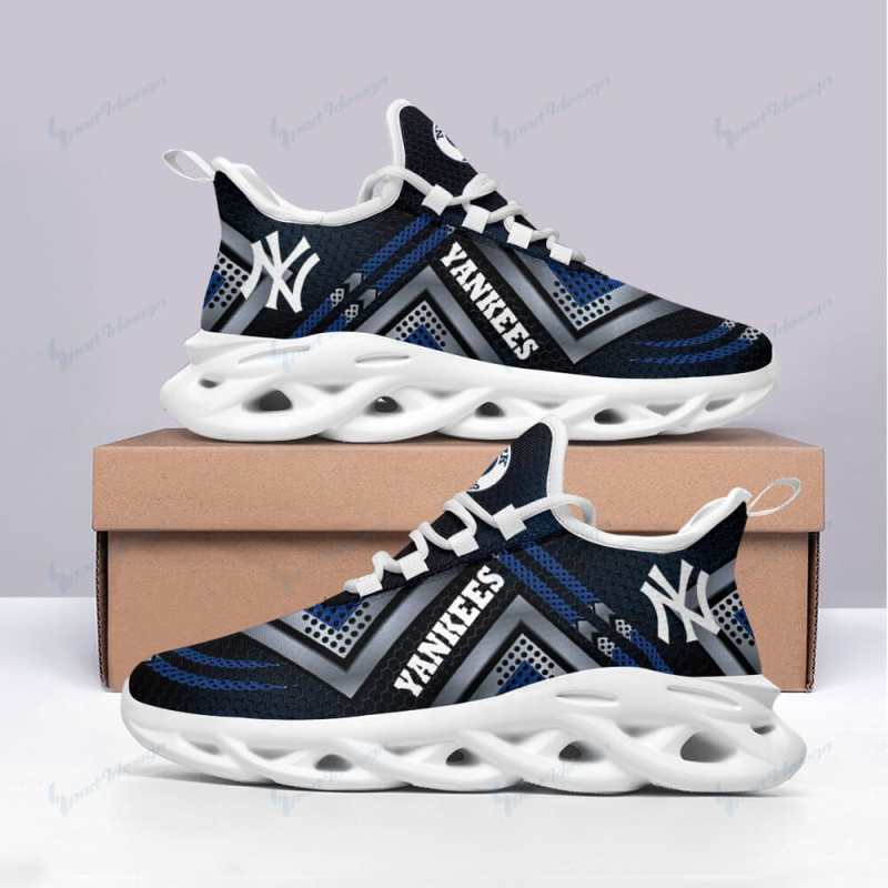 New York Yankees Yezy Running Sneakers 1