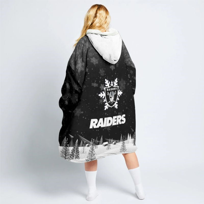 Las Vegas Raiders Snug Hoodie Image 2