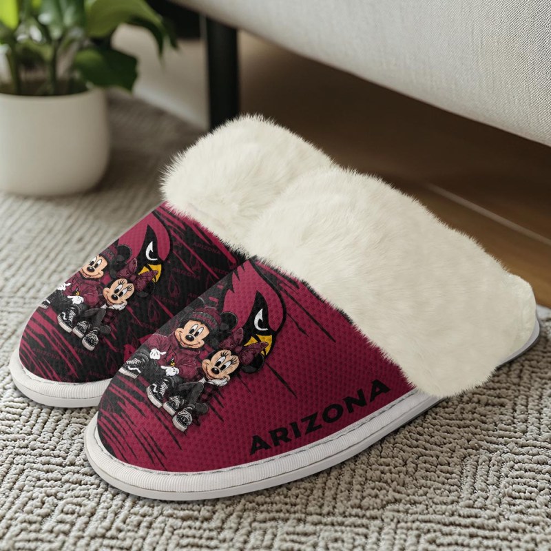 Arizona Cardinals Fuzzy Slippers