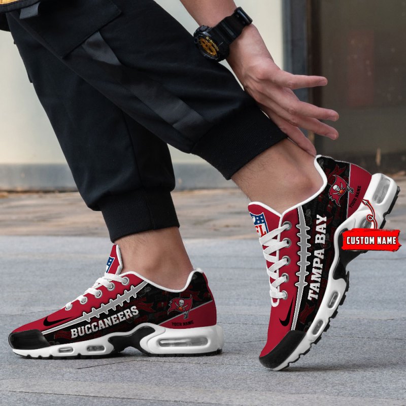 Tampa Bay Buccaneers Youth Sneakers Image 3