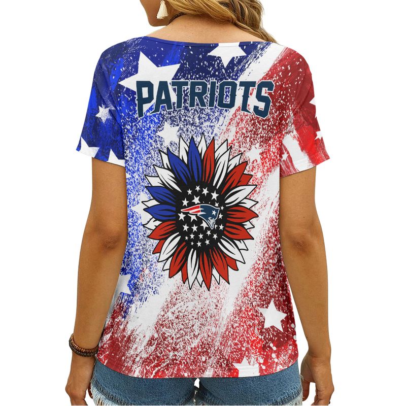 New England Patriots V-neck T-shirt Image 2