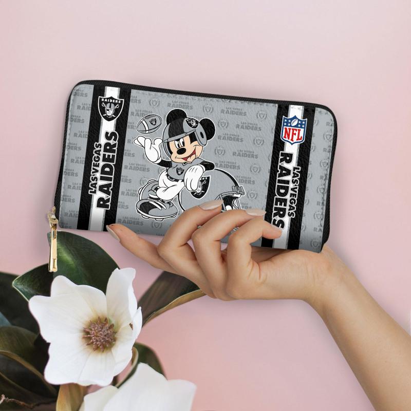 Las Vegas Raiders Wallet Mockup 1