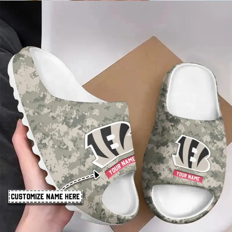 Cincinnati Bengals Yeezy Slippers - Image 1