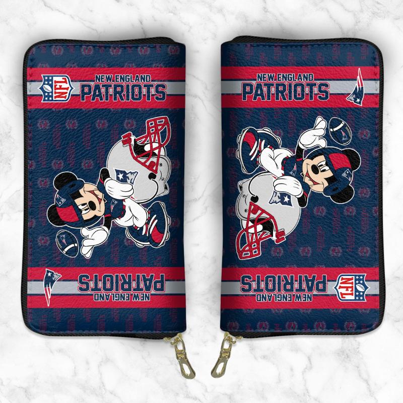 New England Patriots Wallet Mockup 4