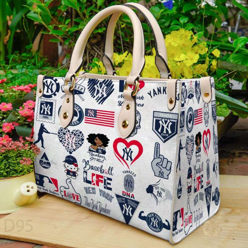 New York Yankees Leather Hand Bag