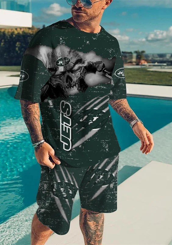 New York Jets T-Shirt and Shorts