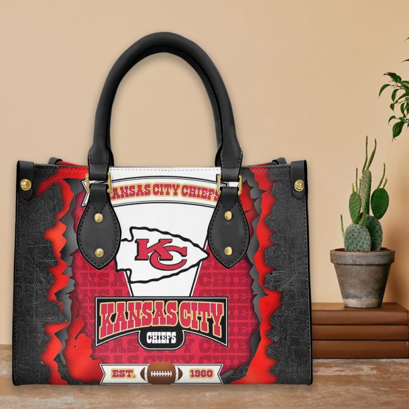 Kansas City Chiefs Leather Hand Bag