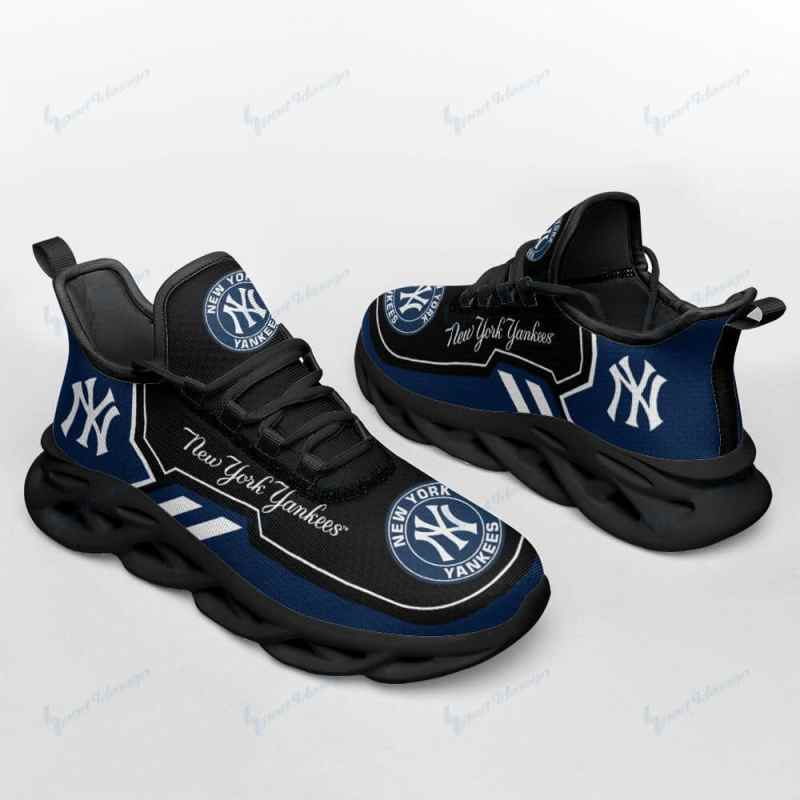 New York Yankees Yezy Running Sneakers