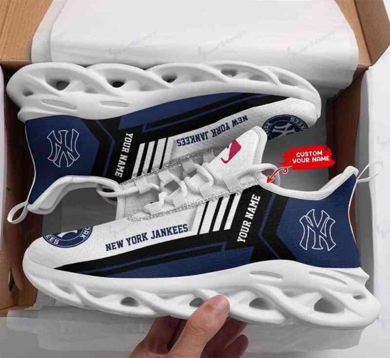 New York Yankees Yezy Sneakers Image 1