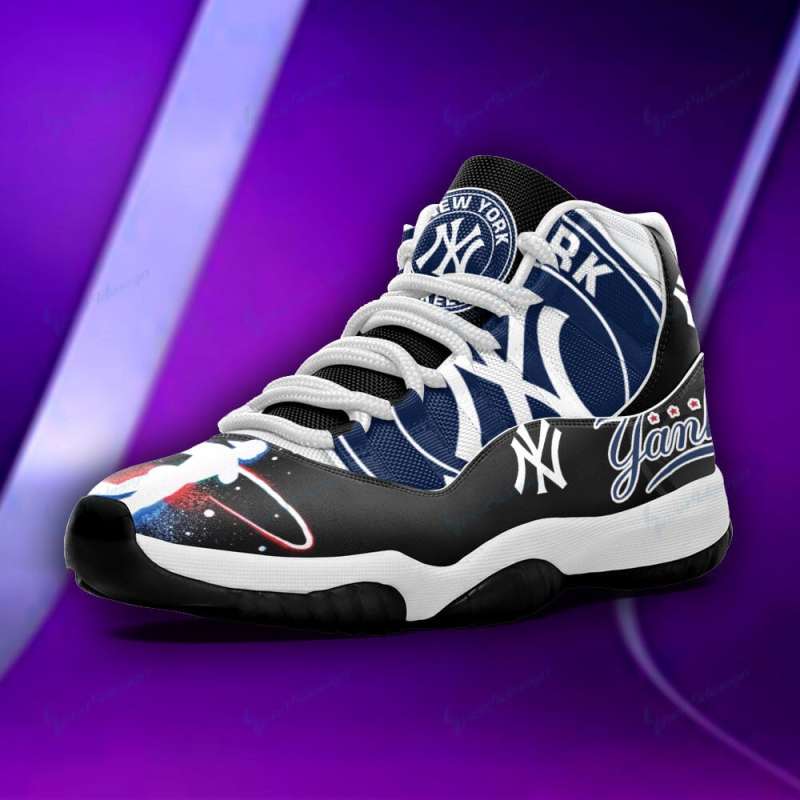 Durable New York Yankees Sneakers