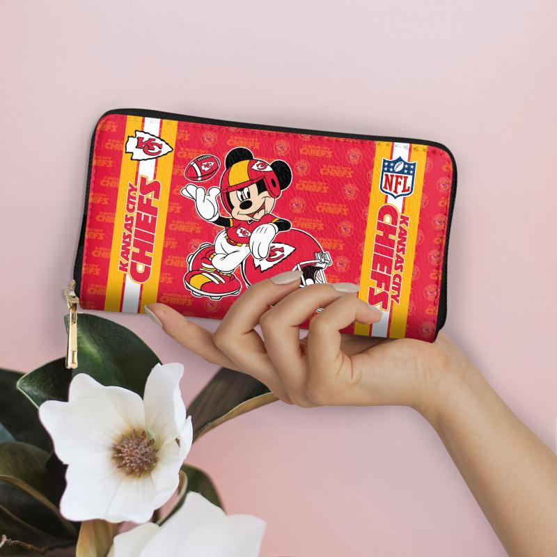 Kansas City Chiefs Wallet Mockup 1