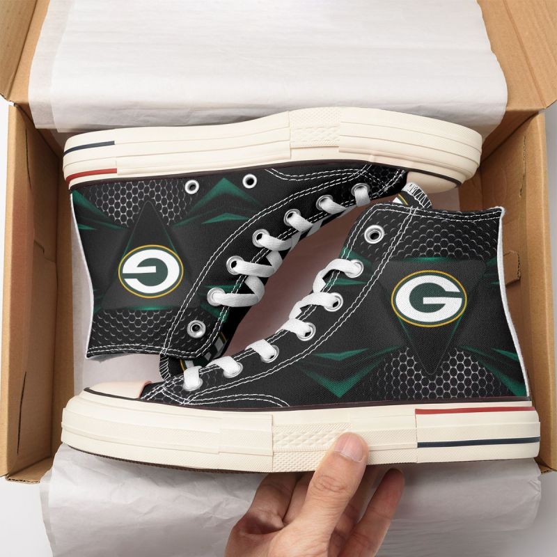 Stylish High Top Canvas Shoes for Football Fans
