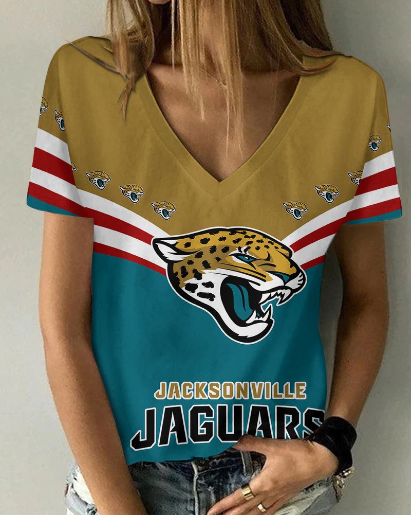 Jacksonville Jaguars V-neck T-shirt Image 2