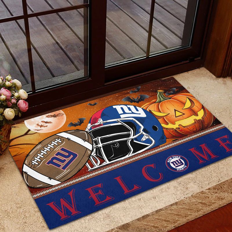 New York Giants Halloween Doormat - Close Up