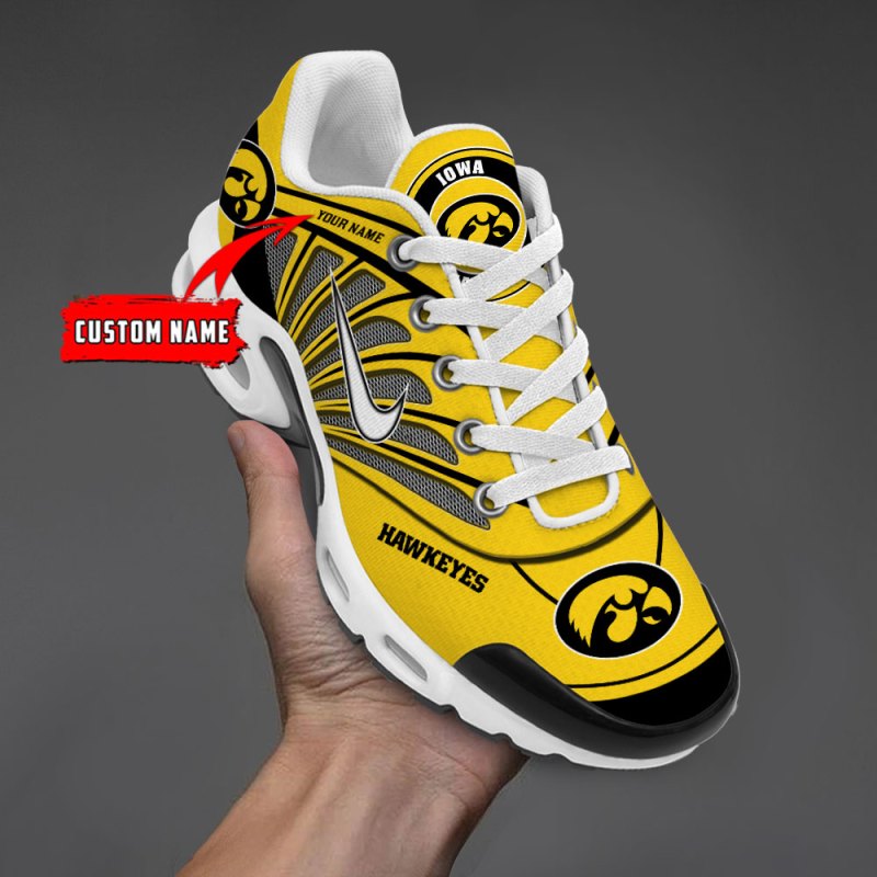 Iowa Hawkeyes Youth Sneakers Image 3