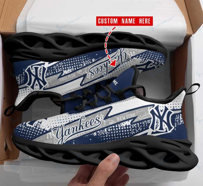 New York Yankees Yezy Running Sneakers