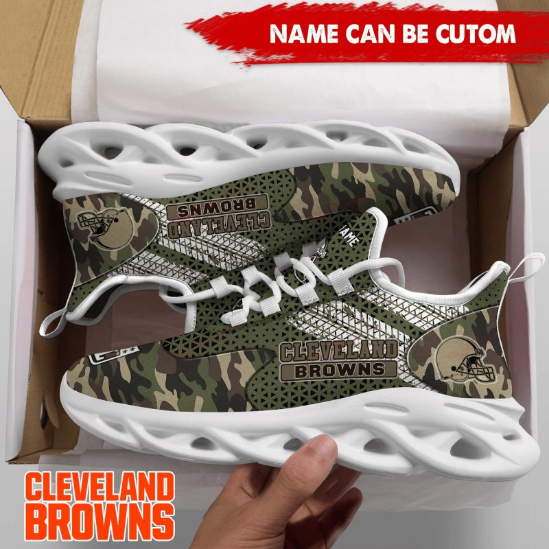 Cleveland Browns Personalized Yeezy Sneakers 1