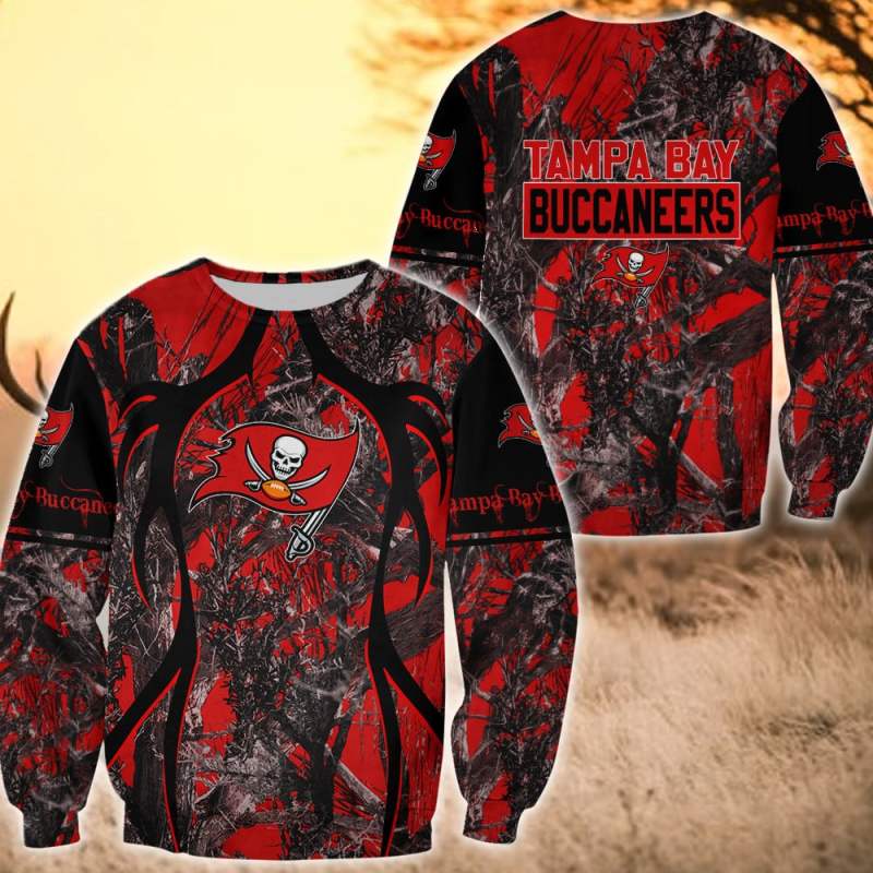 Tampa Bay Buccaneers Ugly Christmas Sweater Style Showing