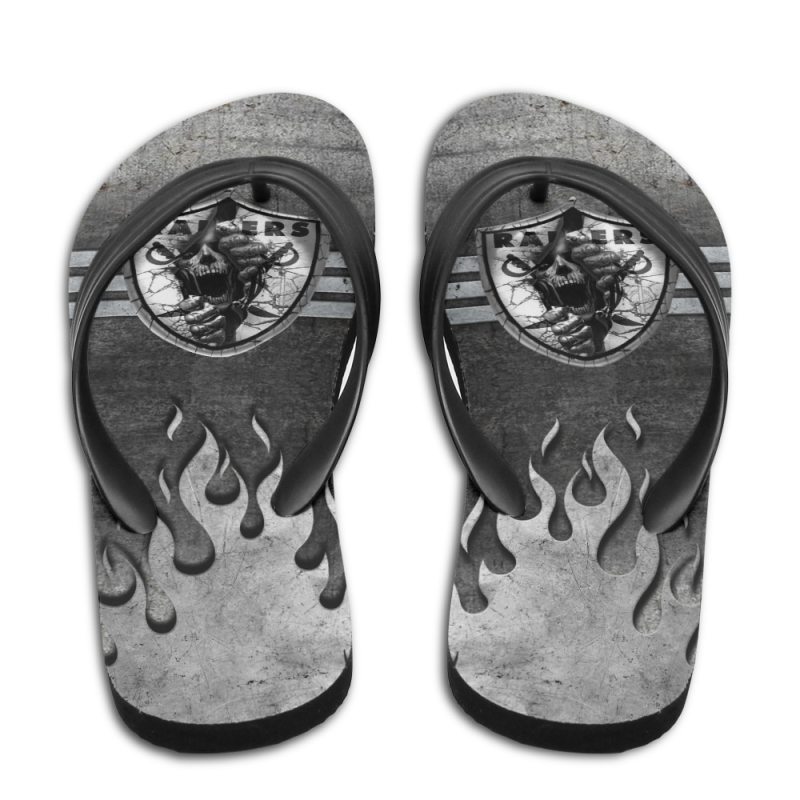 Las Vegas Raiders Summer Flip Flop - Front View