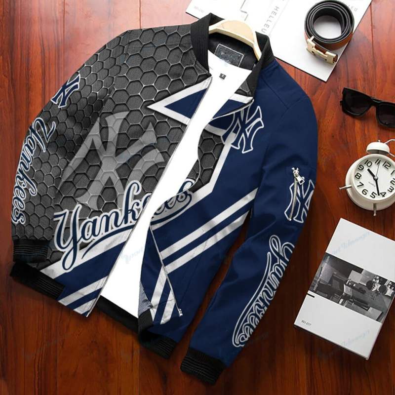 New York Yankees Bomber Jacket Image 1