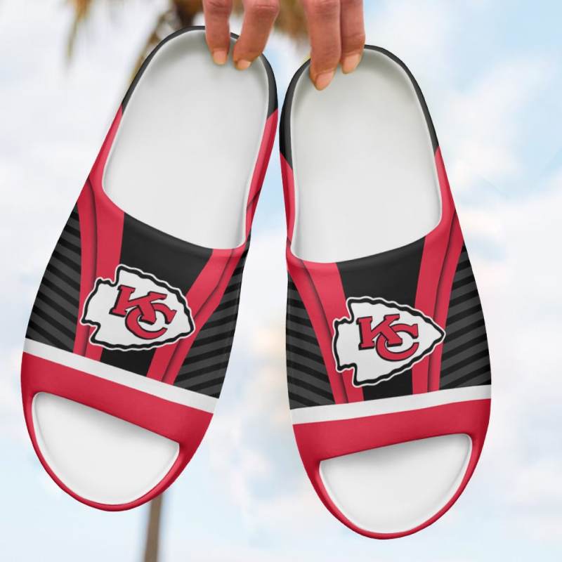 Kansas City Chiefs Yeezy Slippers