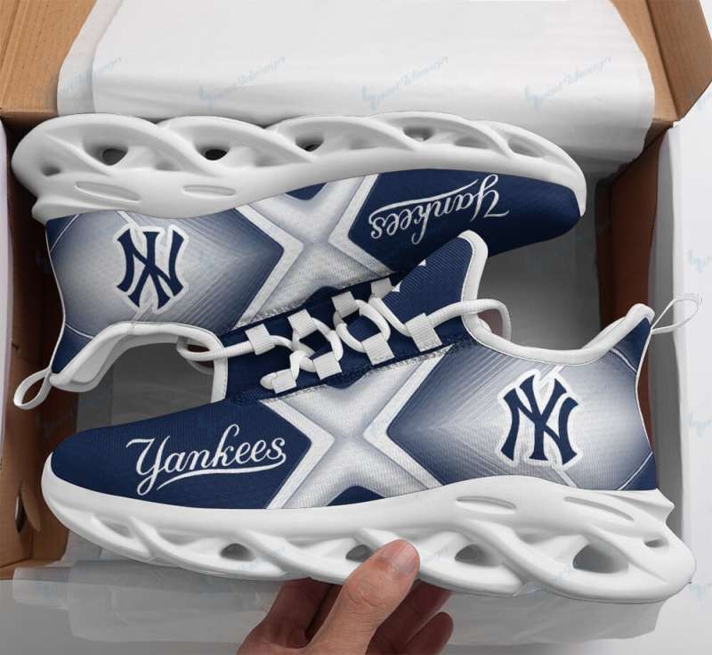 Sole of New York Yankees Yezy Sneakers