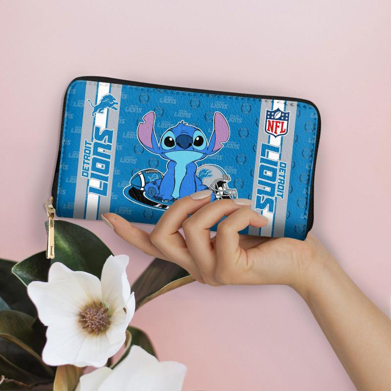Detroit Lions Wallet Mockup 1