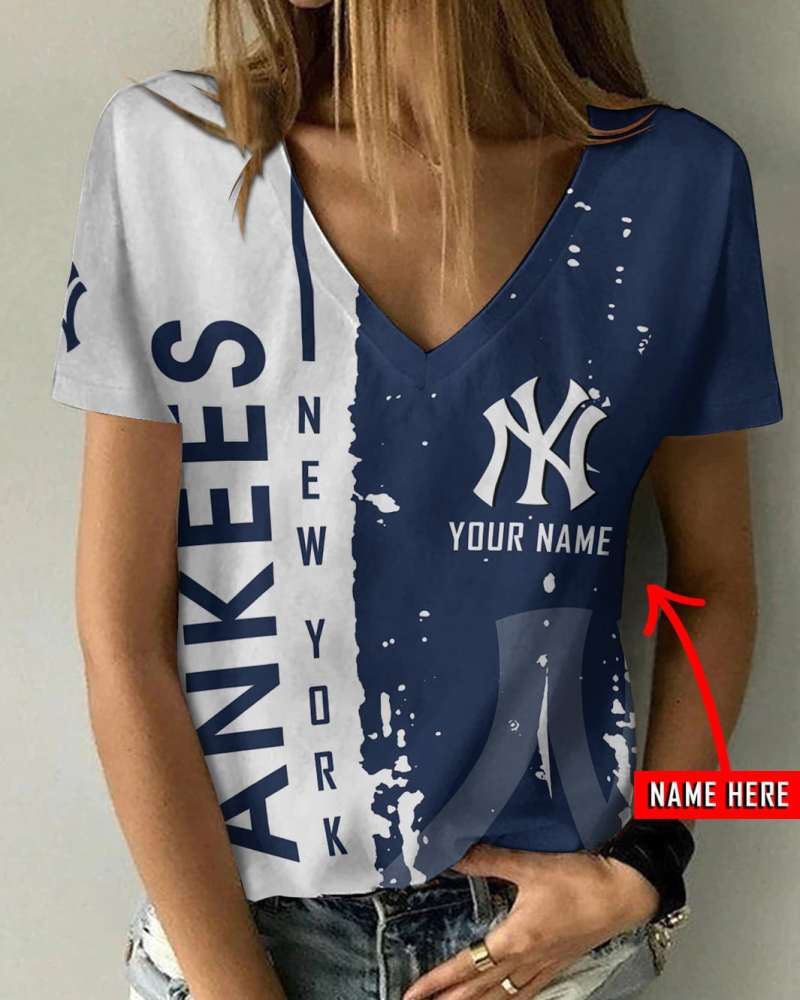 New York Yankees V-neck T-shirt