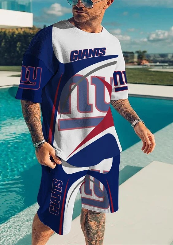 New York Giants T-shirt and Shorts