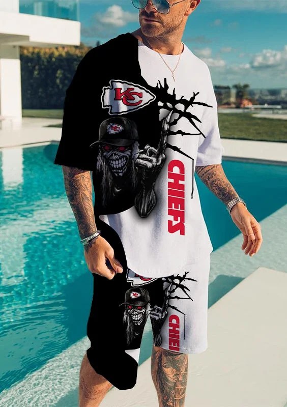 Kansas City Chiefs T-shirt and Shorts