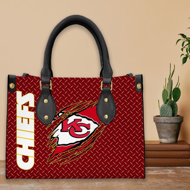 Kansas City Chiefs Hand Bag Side View