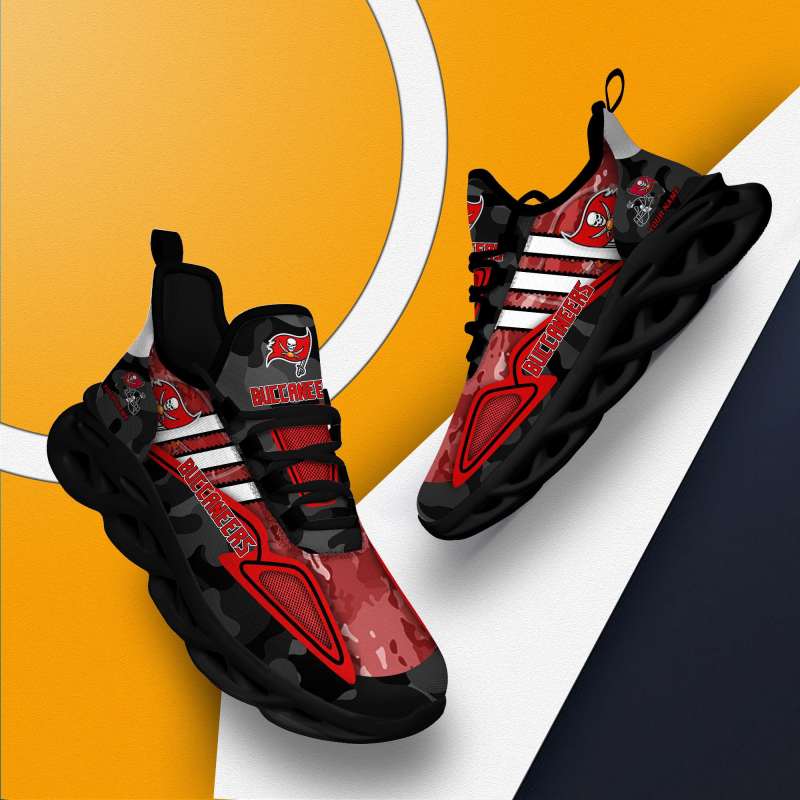 Tampa Bay Buccaneers Personalized Yeezy Running Sneakers