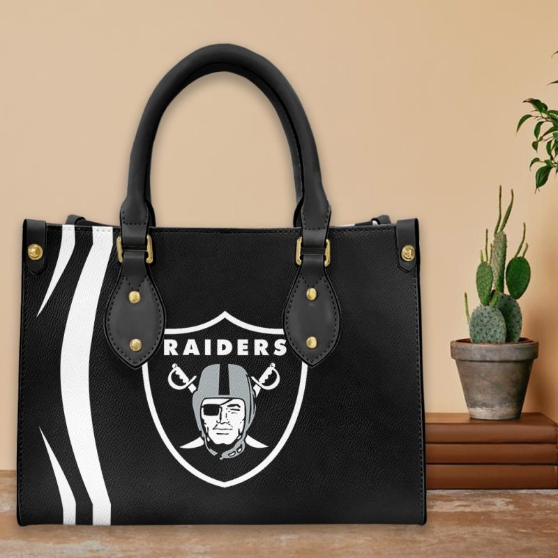 Las Vegas Raiders Personalized Leather Hand Bag