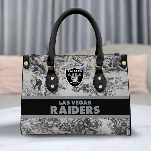 Las Vegas Raiders Personalized Leather Hand Bag Mockup 3